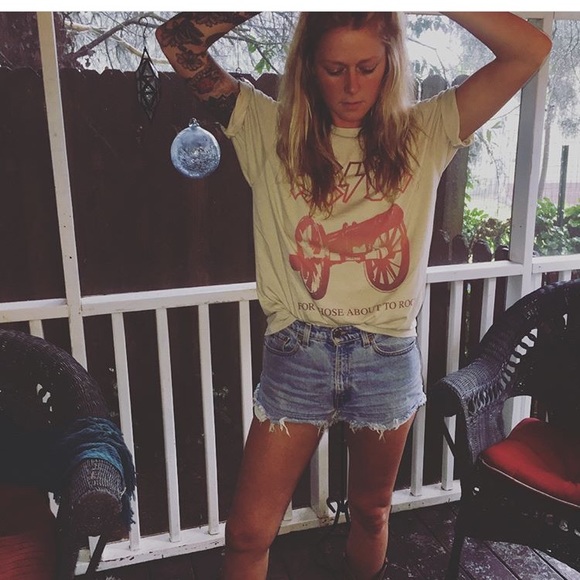 AC/DC T-shirt - Picture 1 of 3